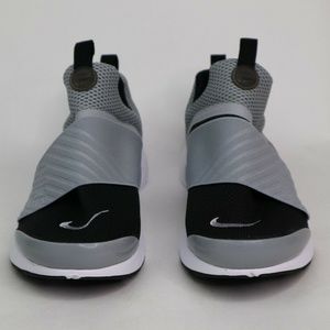 Nike Presto Extreme GS Kids Running Shoe Grey